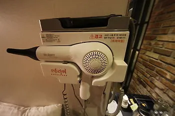 Gupo Lazzi Hotel Busan
